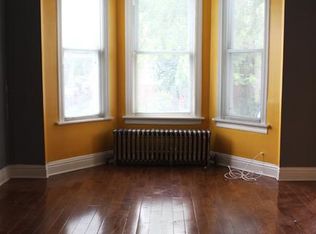 3544 W Medill Ave APT 1F, Chicago, IL 60647