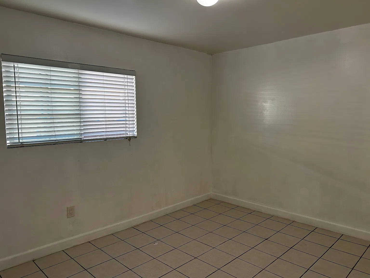 1 bed, 130 sqft, $850 — Photo 2