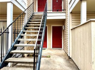 2750 Holly Hall St APT 605, Houston, TX 77054