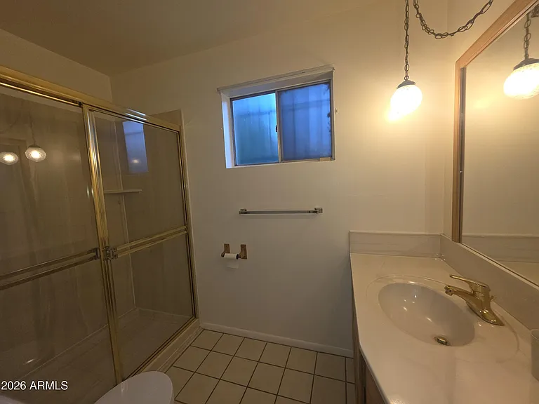 342 W Diana Ave — Photo 11