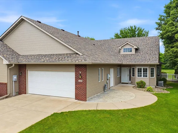 228 Goldfinch Ln, Clearwater, MN 55320