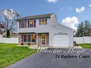 24 Bayberry Ct, Howell, NJ 07731