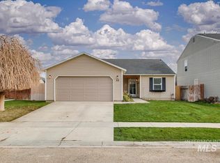 32 N Amanda Dr, Nampa, ID 83651