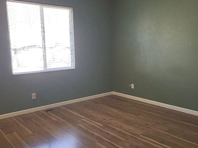 2396 Sapphire Ridge Way — Photo 10