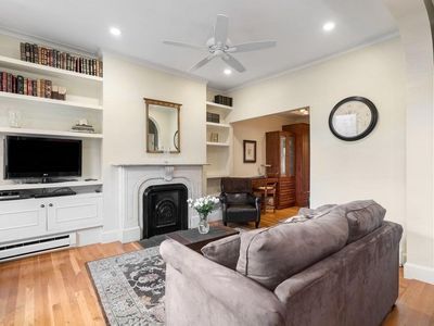 41 Warren Ave APT 3, Boston, MA, 02116