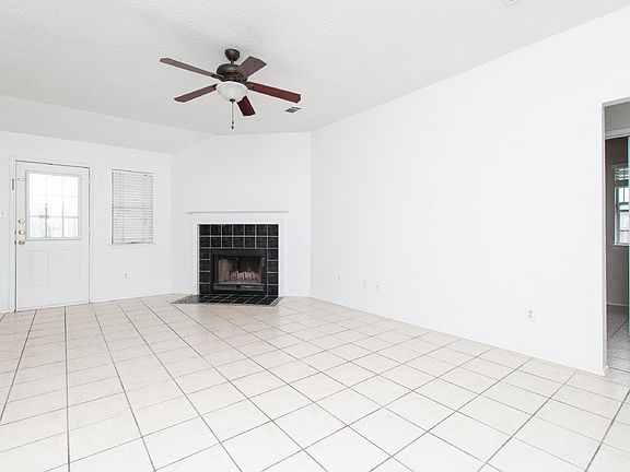 3rd image of 3505 Dorothy Jane Dr