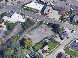 32875 Utica Rd, Fraser, MI 48026