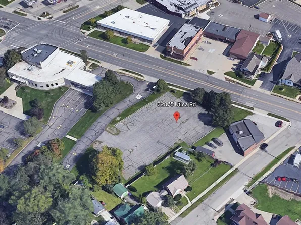 32875 Utica Rd, Fraser, MI 48026