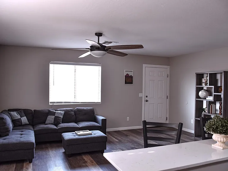 2437 E Jones Ave #2 — Photo 11