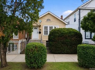 3038 Tiemann Ave, Bronx, NY 10469
