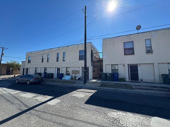 5th image of 920 San Ignacio Ave