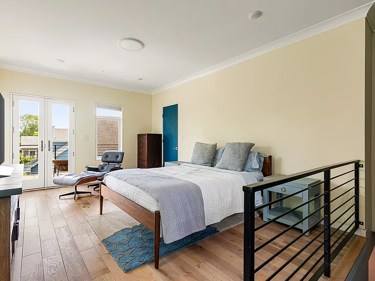 55 Reed St — Photo 16