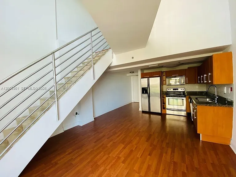 6362 Collins Ave #503 — Photo 24