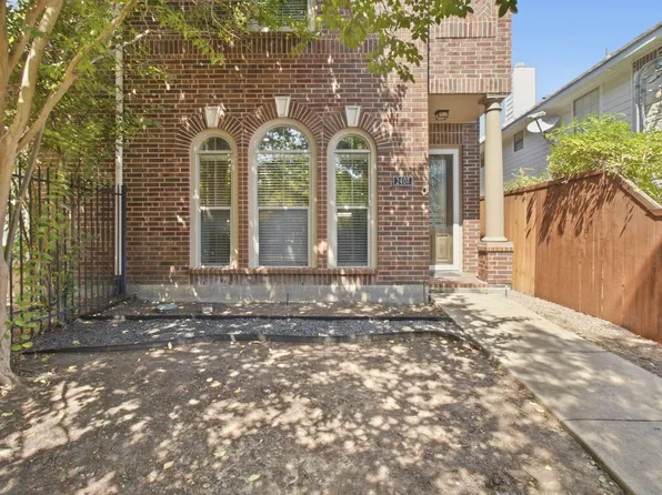 2407 Knight St, Dallas, TX 75219