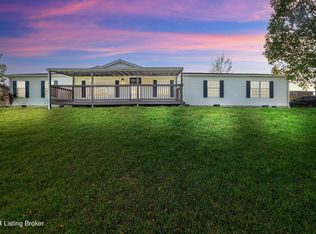 11 Sam St, Carrollton, KY 41008