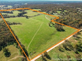 Fielding Rd, Gravette, AR 72736