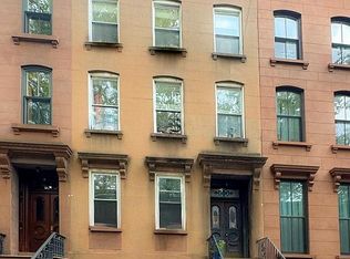 448 Henry St, Brooklyn, NY 11231