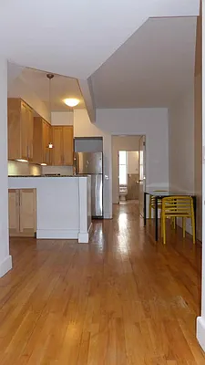 Rented by Immac Realty | media 30