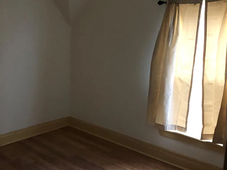 1454 N Franklin Pl #A — Photo 18