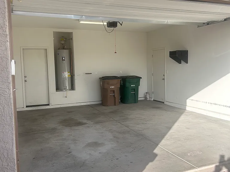 15422 W Windward Ave — Photo 31
