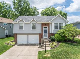 4613 Laurel View Dr, Cincinnati, OH 45244