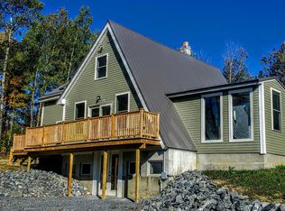 1453 Hudson Rd, Glenburn, ME 04401