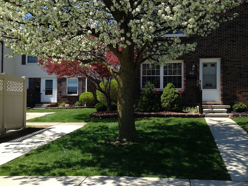 1st image of 1646 Vernon St