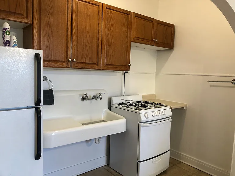 6128 W Roosevelt Rd #5 — Photo 4
