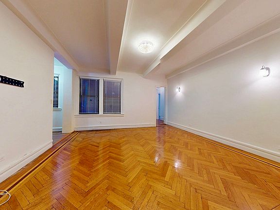 4th image of 145 96th St #2C