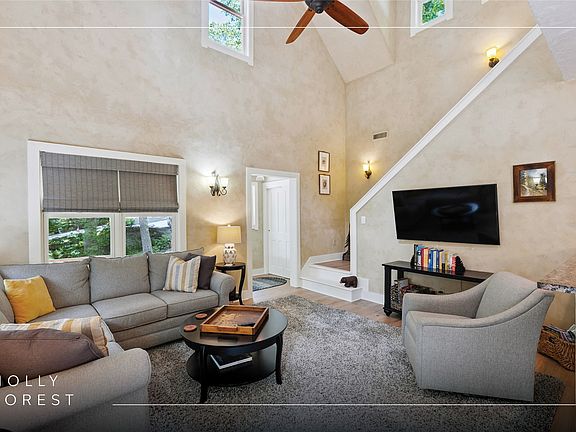 2nd image of 132 Azalea Court