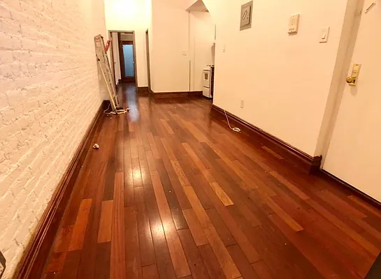 Rented by MOTION New York | media 19