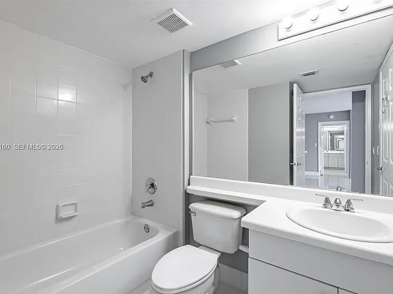 2600 S University Dr #124 — Photo 12