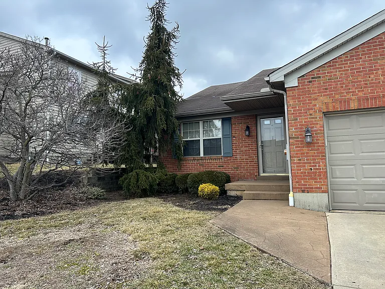 792 Harvard Dr #A — Photo 1