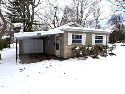 1619 Elmwood St, Jacksonville, IL, 62650