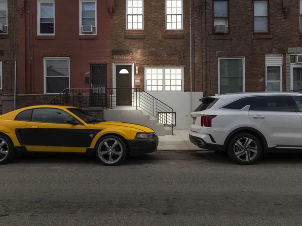 2528 S 5th St, Philadelphia, PA 19148