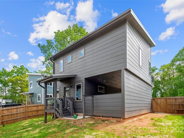16 Oak Hill Dr, Asheville, NC 28806