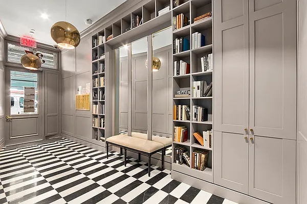 Rented by Compass | media 19