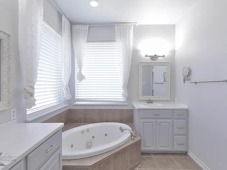 342 Pilgrim Rd — Photo 20