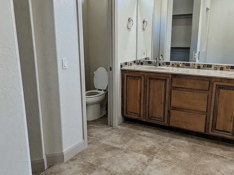 1433 Chaparral Dr — Photo 15