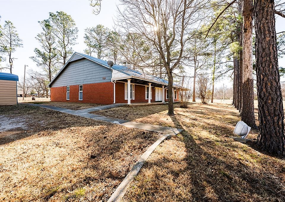 1st image of 111 Jameson Dr