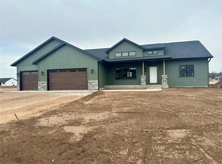 3577 112th St, Chippewa Falls, WI 54729