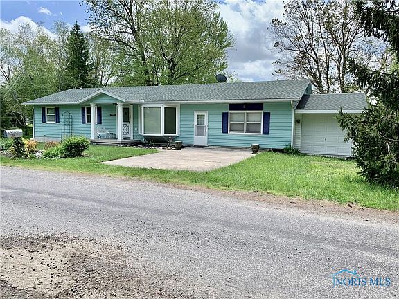 2nd image of 165 Wilson Dr