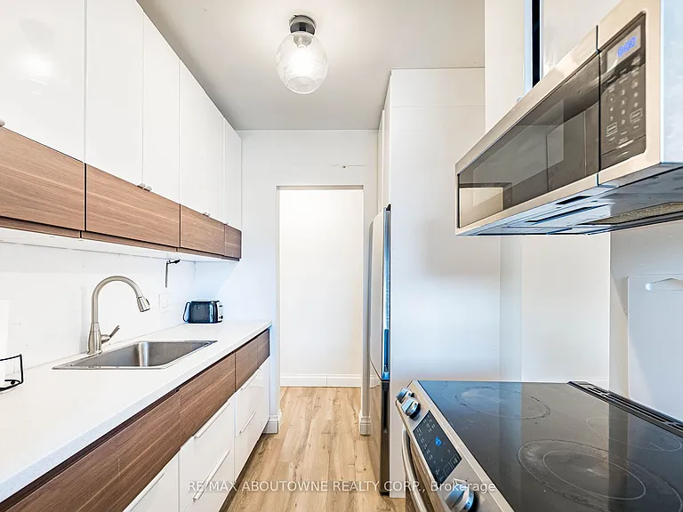 57 Mericourt Rd #203 — Photo 33
