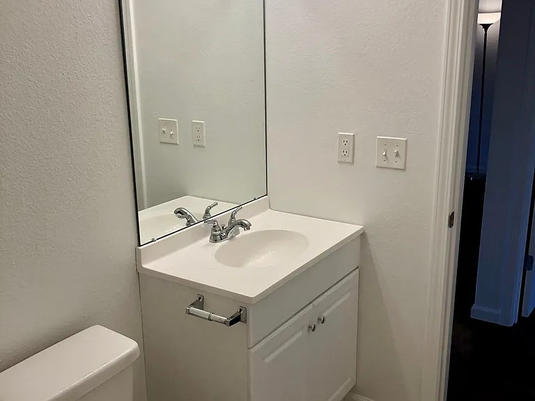 1034 Spring Valley Rd #3 — Photo 8