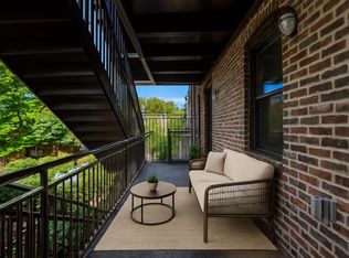 274 6th St #201, Jersey City, NJ 07302