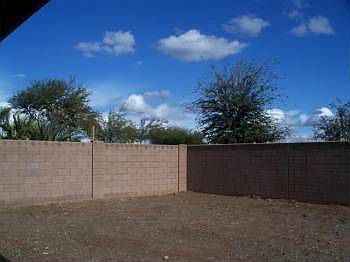 4th image of 2611 S Eileen Dr