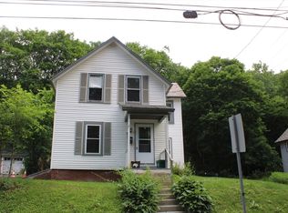 221 Hope St, Greenfield, MA 01301