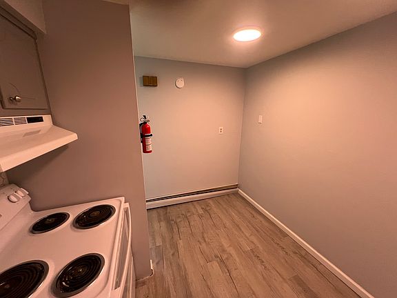 4th image of 318 Edmonds Ave APT A