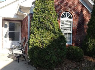 7810 Turtle Run Ct, Prospect, KY 40059