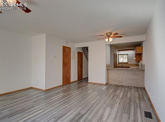 4th image of 4044 Muse Way